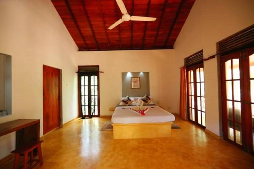 Mangrove Beach Chalets Tangalle Exterior photo