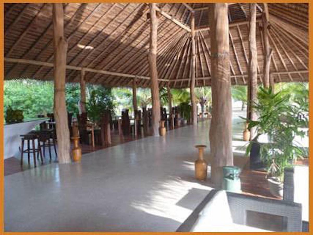 Mangrove Beach Chalets Tangalle Exterior photo