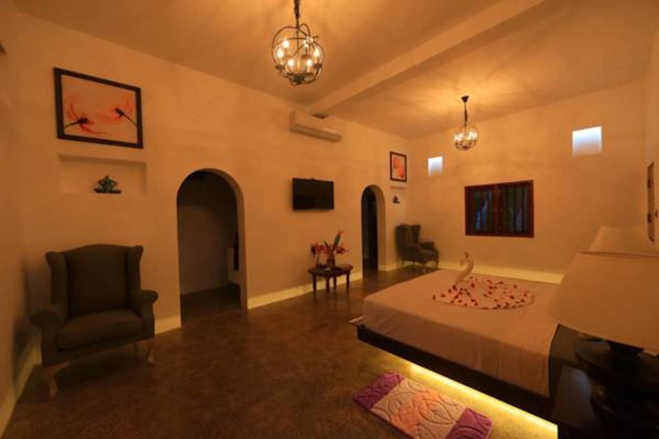 Mangrove Beach Chalets Tangalle Exterior photo